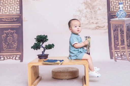 商水孕妇肚子上的黑线